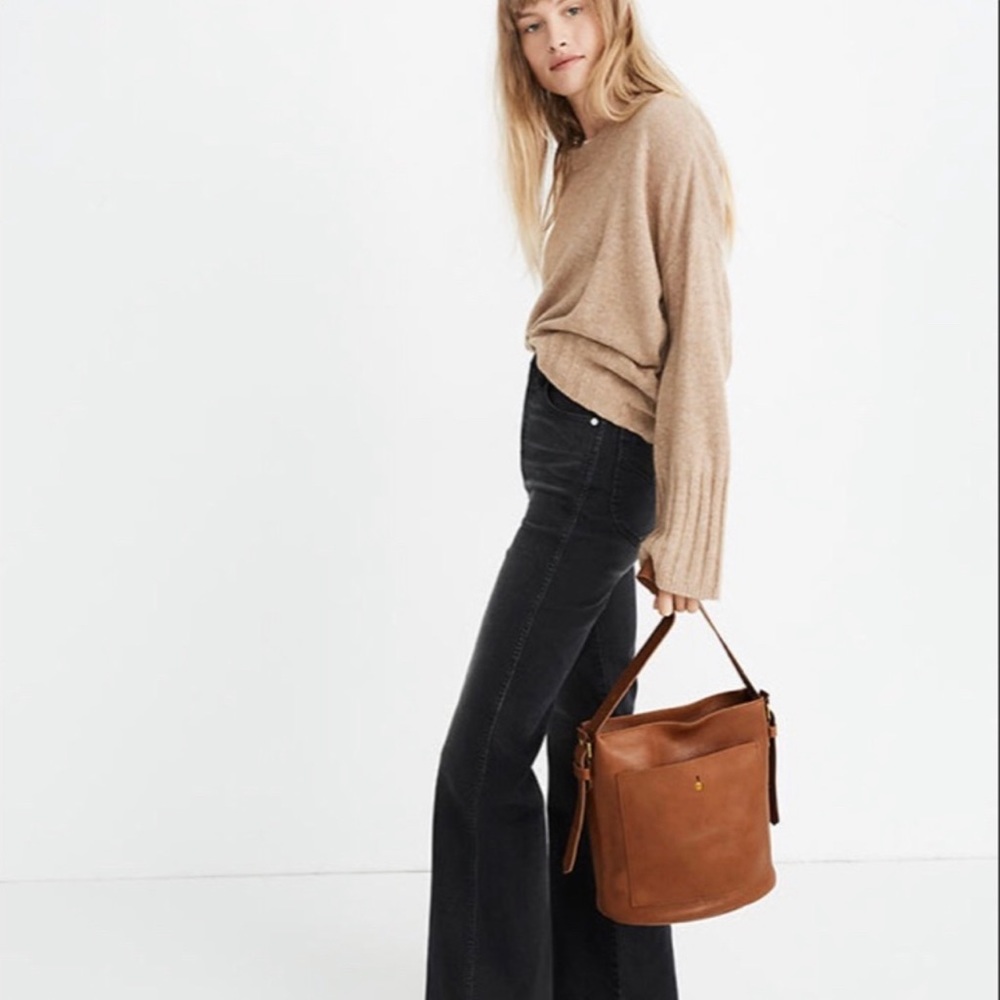 Madewell The Transport Bucket Bag